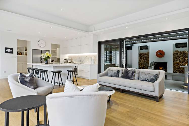 32 Bassett Road Remuera_12