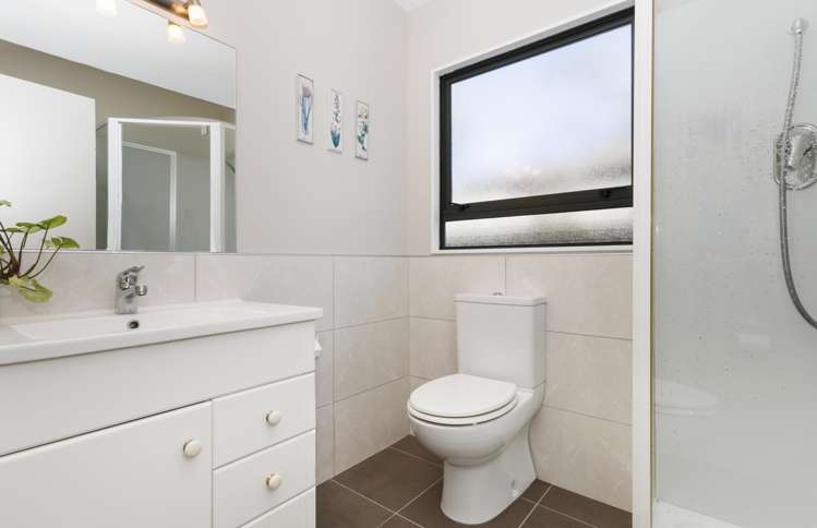 20 Nether Green Crescent Johnsonville_23