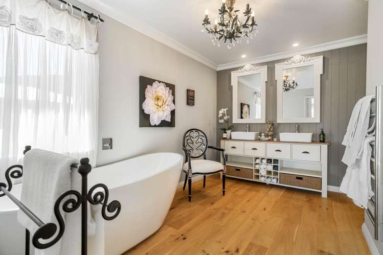 308 Waterways Parade Pauanui_16