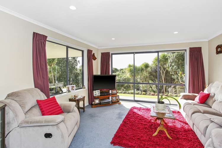 68 Lough Bourne Drive Pukekohe_15