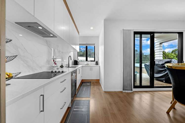 2/42 Woodside Road Massey_7