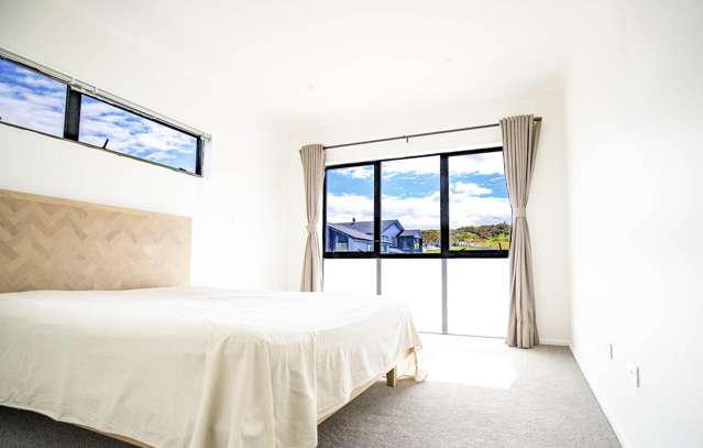 8 Kotuitui Drive Orewa_1
