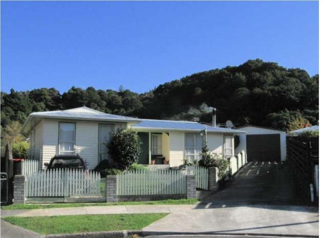 20 Kumeroa Grove Wainuiomata_1