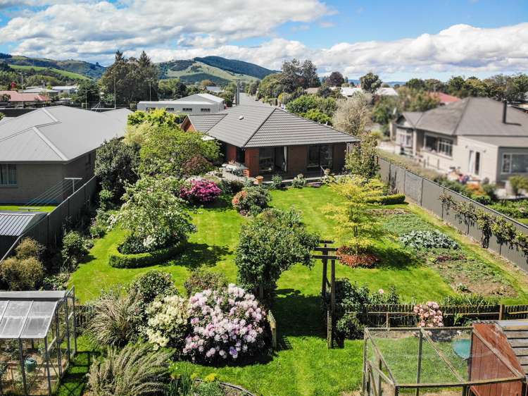 27 Formby Street Outram_16