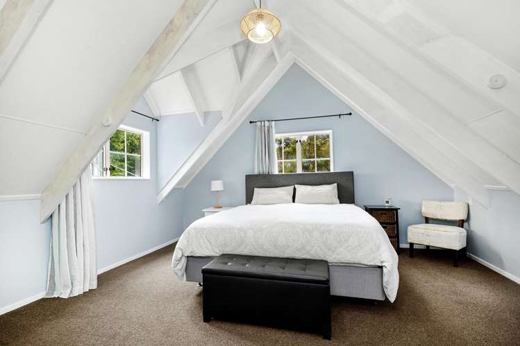 43 Dalton Grove Stokes Valley_12