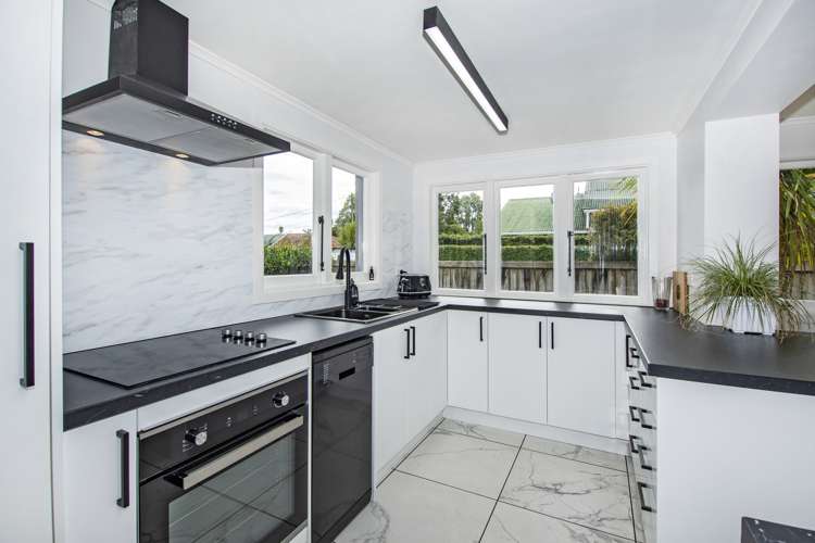 91 Hatea Drive Regent_5