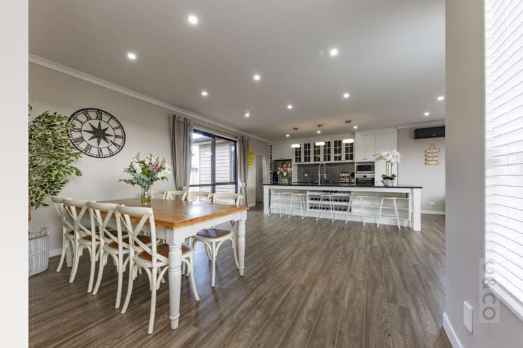 36 Riverhead Point Drive Riverhead_5