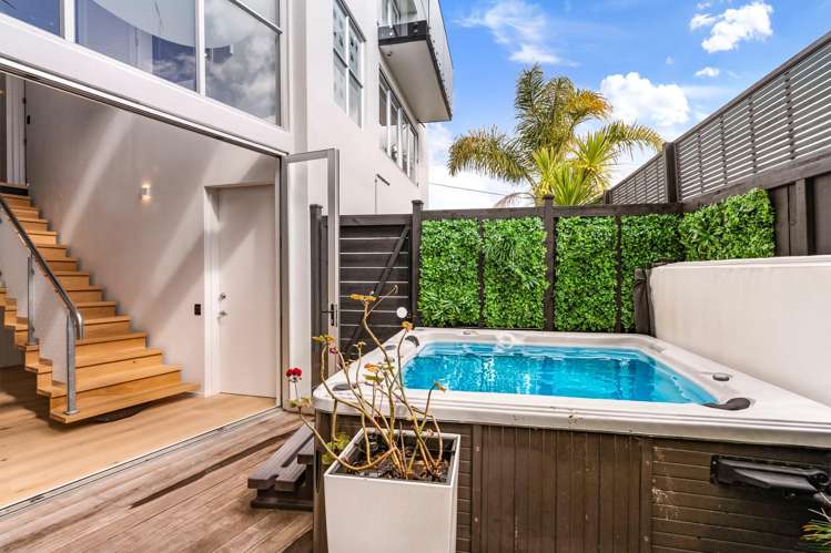  B/44 Godden Crescent Mission Bay_24