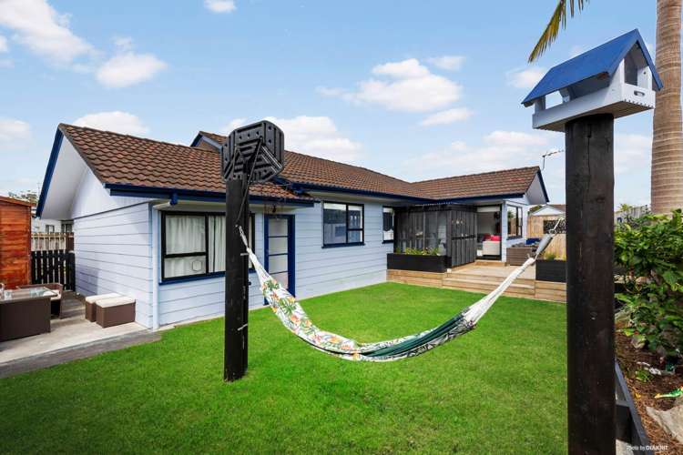 1/77 Santiago Crescent Unsworth Heights_10