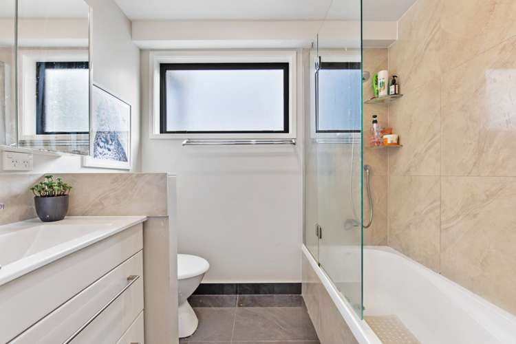 4 Parrs Cross Road Henderson_18