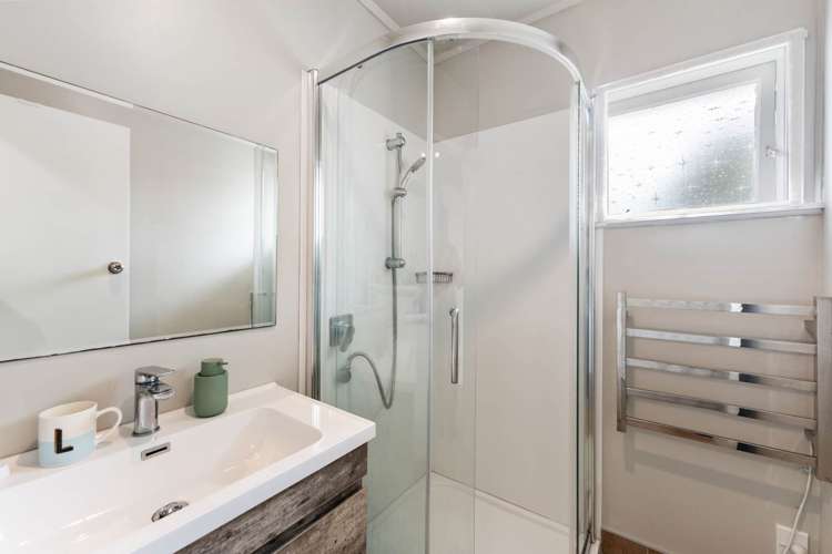 1/38 Bentley Avenue Glenfield_14