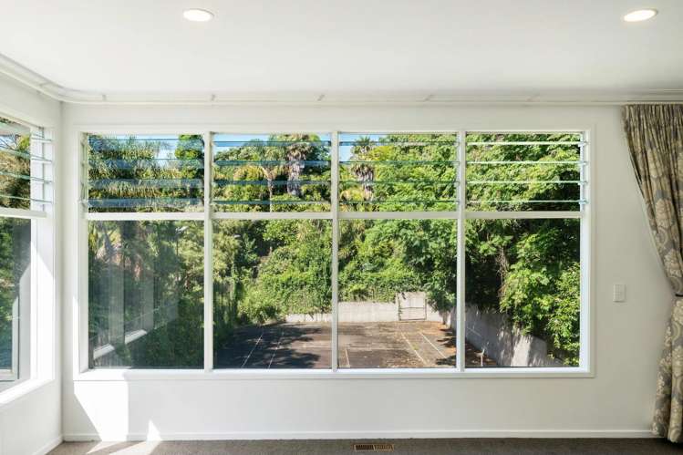 126 Cook Street Cockle Bay_18