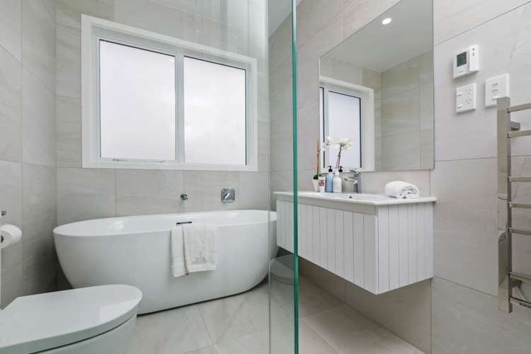 6 Percival Lane Silverdale_18