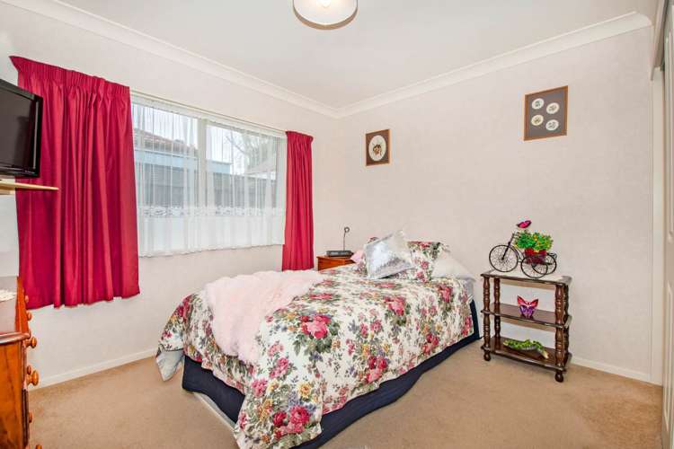 15 Maurton Place Onerahi_6