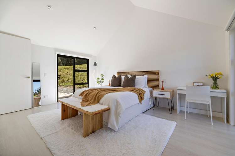 37 Hackett Road Jacks Point_11