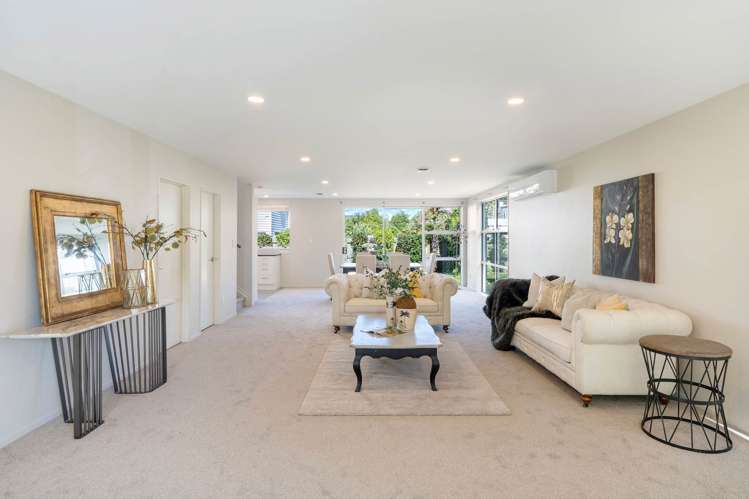16 Phar Lap Crescent Takanini_1