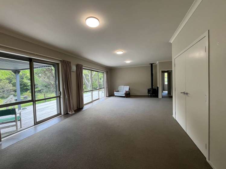 122 Upper Waiwera Road Wainui_6