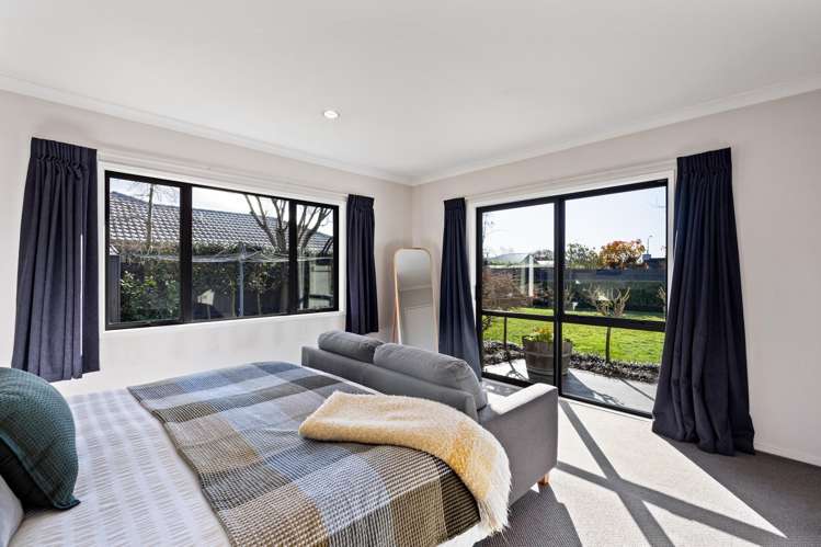 606 Nottingley Road Frimley_7