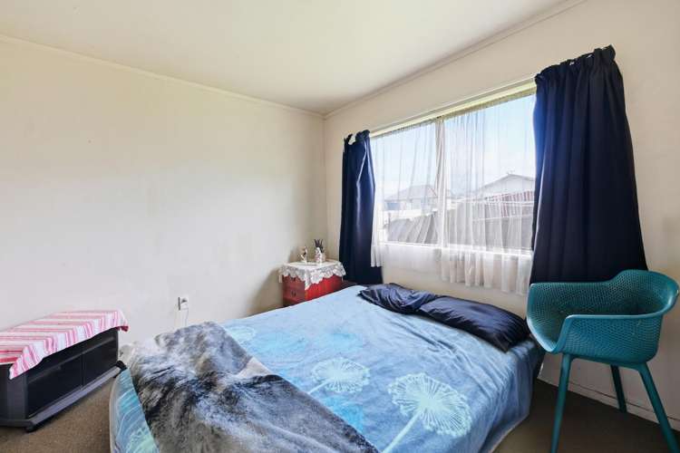 20A Grayson Avenue Mangakakahi_6