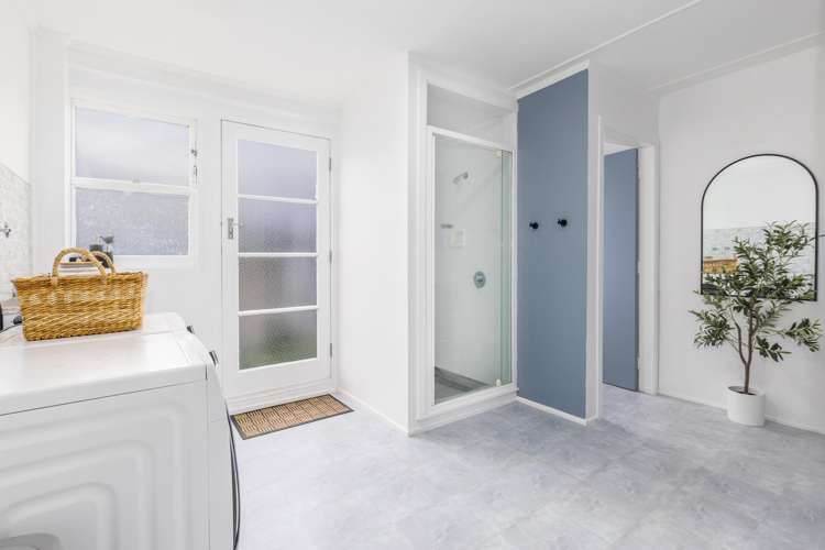 4 Lane Crescent Tawa_17