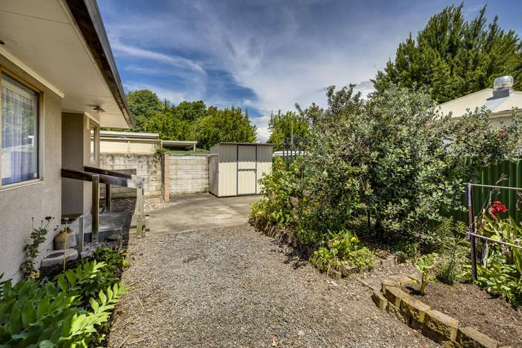 2/525 Fenwick Street Mayfair_10