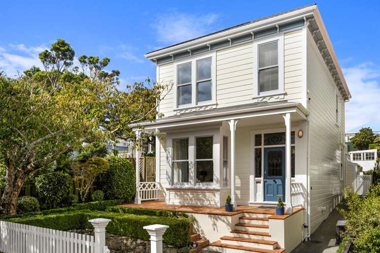 33 Grove Road Kelburn_18