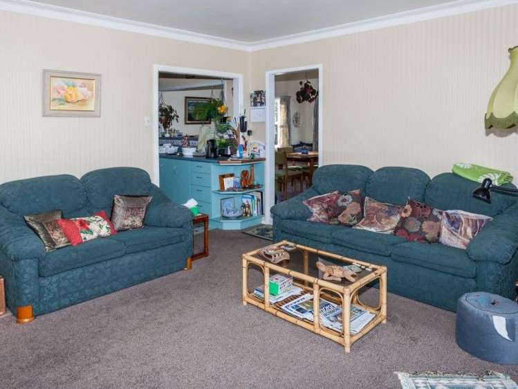 17 Eames Crescent Te Mata_9