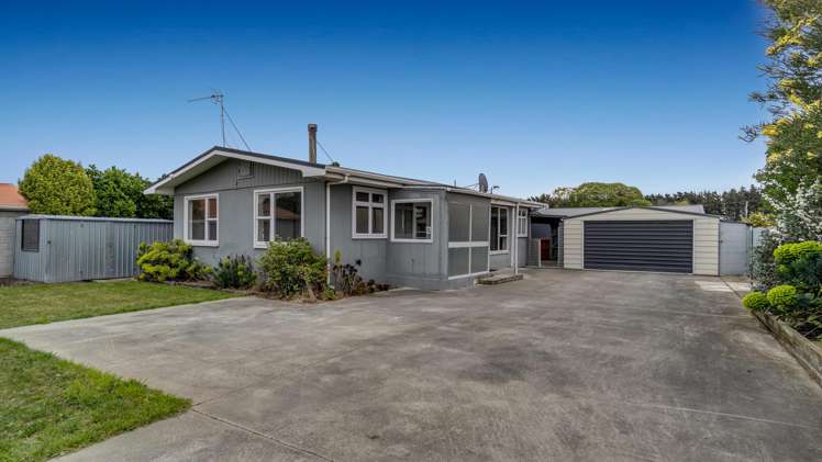 21 Holton Road_0
