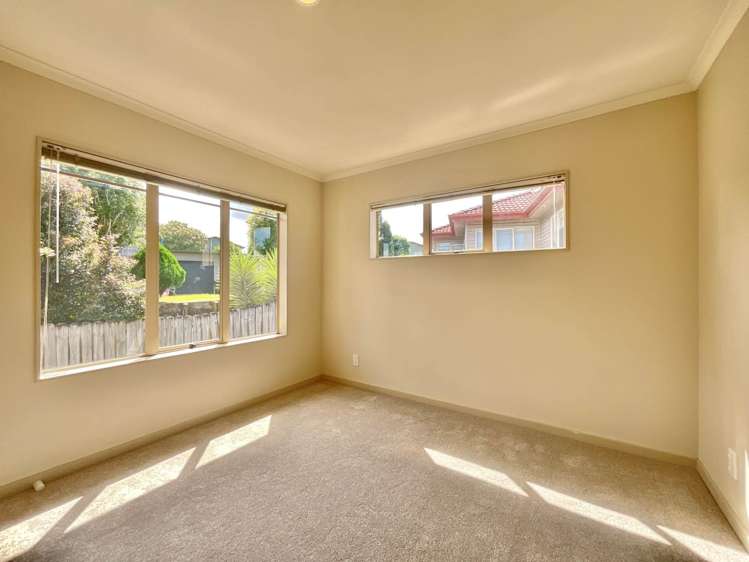 27 Cyclamen Road Mangere Bridge_5