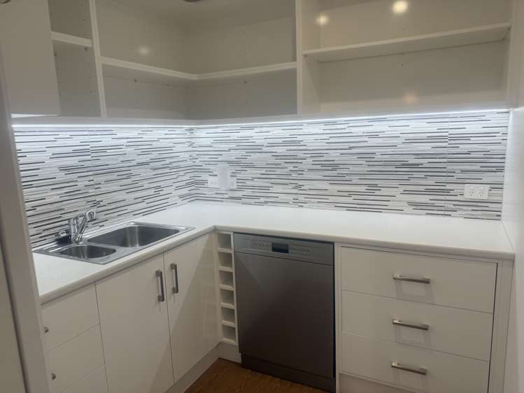33 Coast Boulevard Papamoa_11