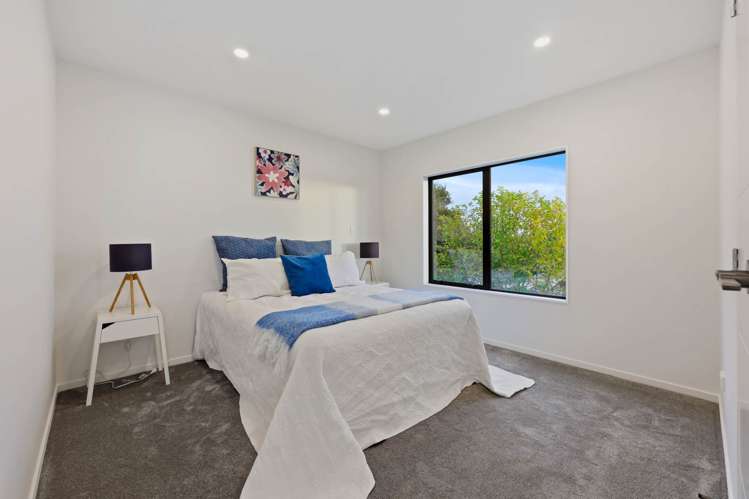 Lots 2-5/44 Bradbury Road Botany Downs_19