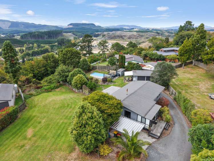 15 Henare Place Tihiotonga_30