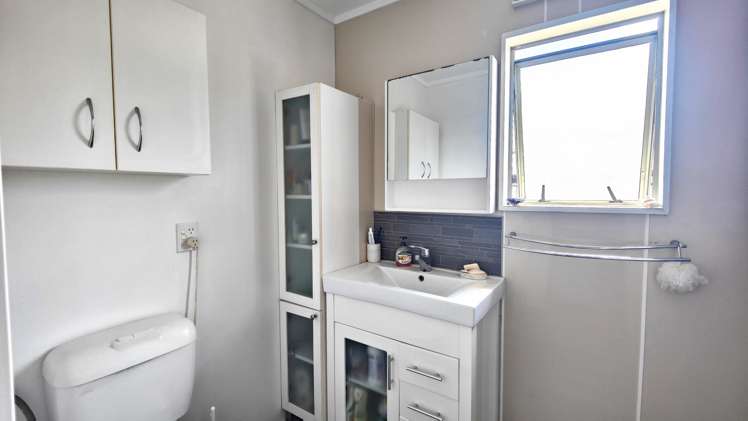 107 Winifred Avenue Whangamata_8