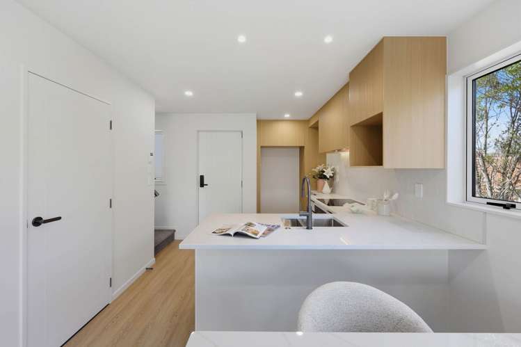 65B Kiwi Road Pt Chevalier_11