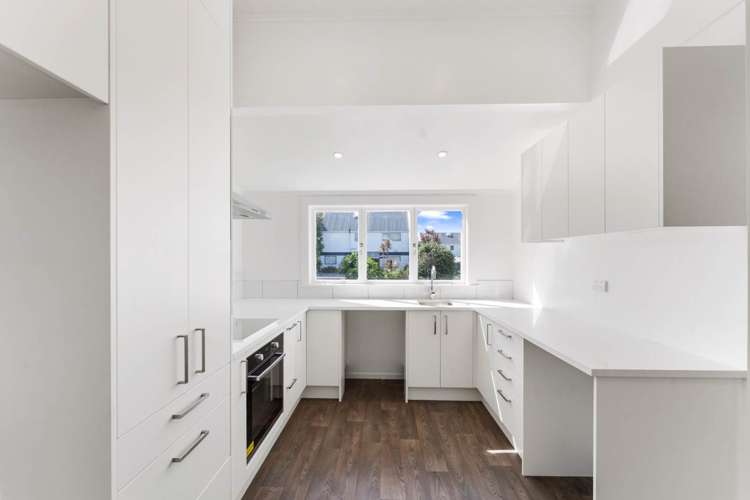 2/68 Taylors Road Mt Albert_1