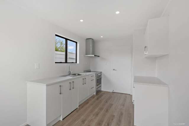 1/204 Waitemata Drive Ranui_3