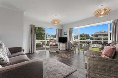 36A Pohutukawa Avenue_1