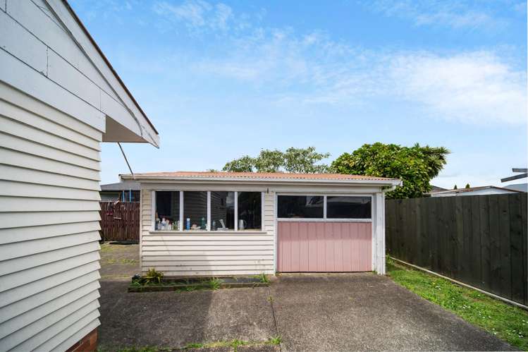 16 Hooks Road Manurewa_8