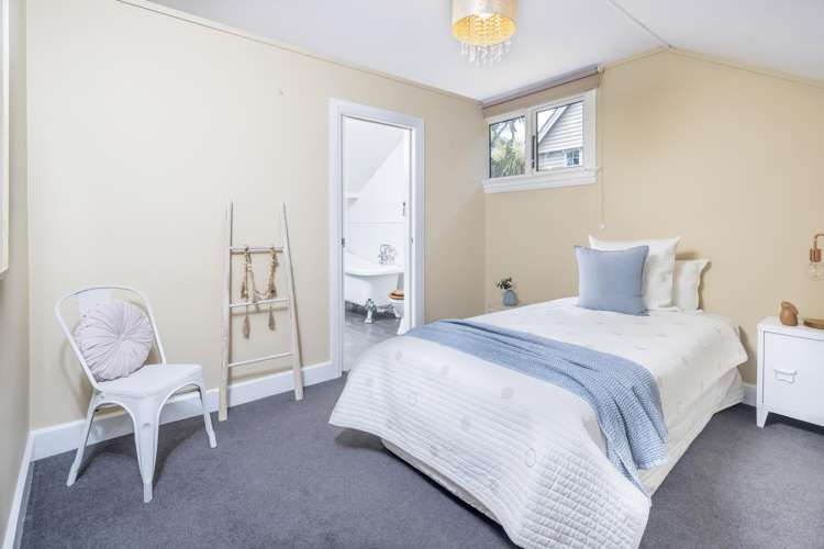 373 York Place Central City_12