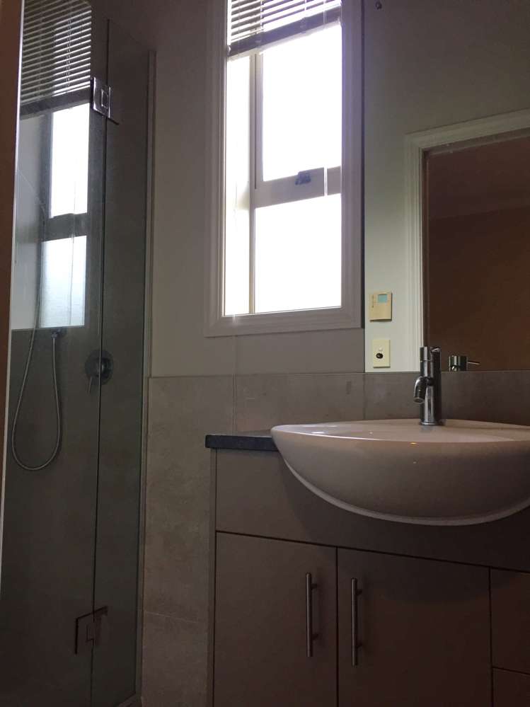 12 Bejoy Rise East Tamaki Heights_13