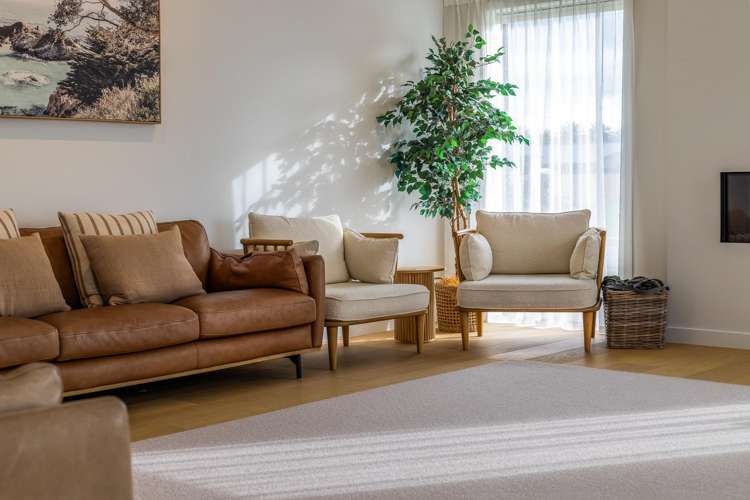 24 Phoenix Palms Grove Levin_11