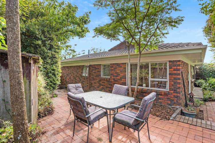 2/9 Pamela Place New Lynn_8