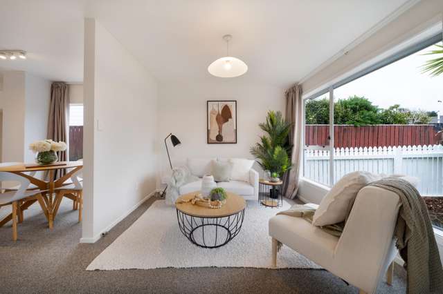 8a Alister Way Churton Park_2