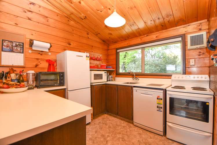 6 Hilton Road Carterton_3