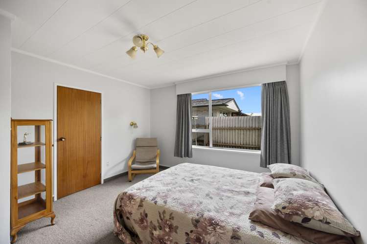 60 Flaxmere Avenue Flaxmere_11