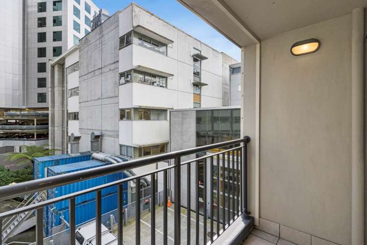 4a/13 Mount Street Auckland Central_5