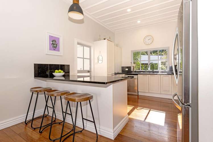 192 Russell Street_4