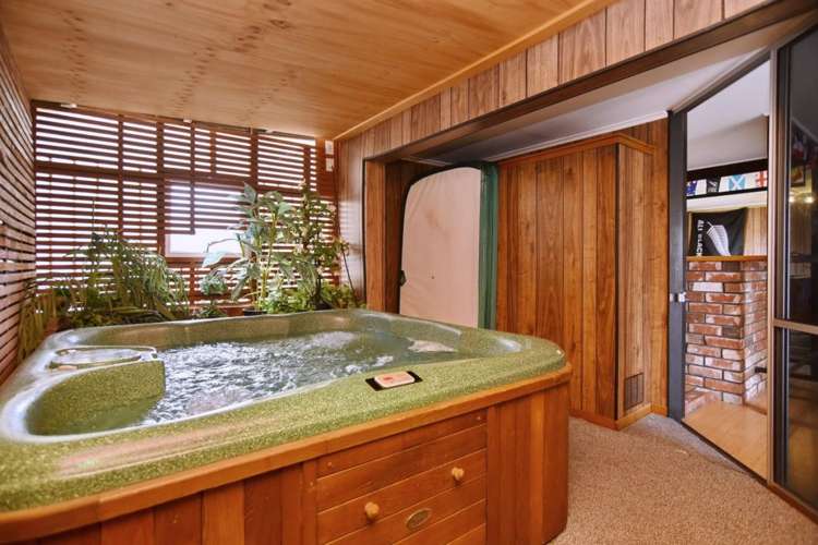 26 Yellowstone Crescent Burwood_18