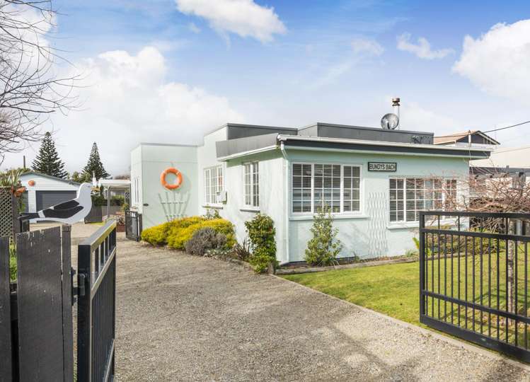 9 Warren Street Foxton Beach_0