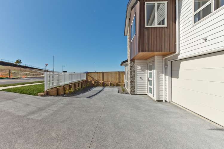 100 Colonial Drive Silverdale_26